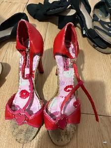 book / women boot /heels size 10  for trade read post - Photo 3