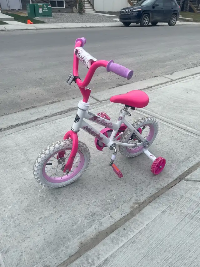 12" Huffy Seastar Girls Bike - Photo 2