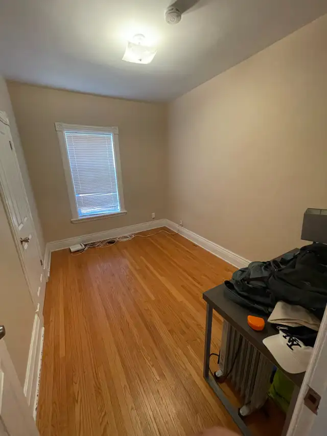 3 BR Downtown Peterborough - Photo 4