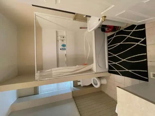 3 BR Downtown Peterborough - Photo 6