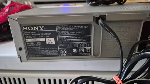 Sony VCR & DVD Combo Player - Delivery Option - Only $90! - Photo 6