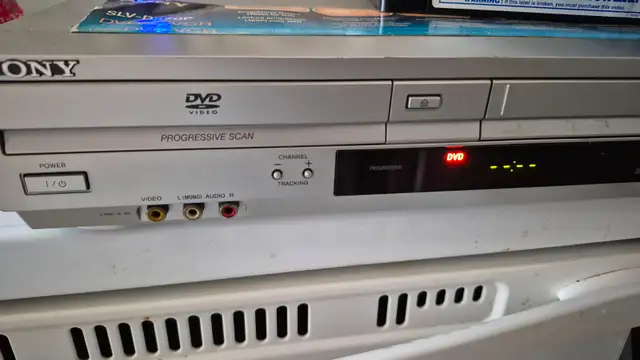 Sony VCR & DVD Combo Player - Delivery Option - Only $90! - Photo 7