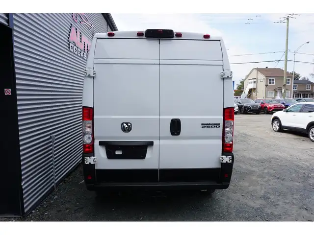 2023 Ram ProMaster Cargo Van 2500 V6 3.6L HIGH ROOF 159 AUTO CAR - Photo 11