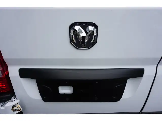 2023 Ram ProMaster Cargo Van 2500 V6 3.6L HIGH ROOF 159 AUTO CAR - Photo 15