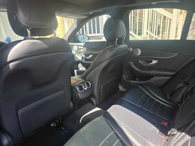 Car for sale - Photo 3