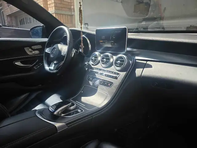 Car for sale - Photo 5