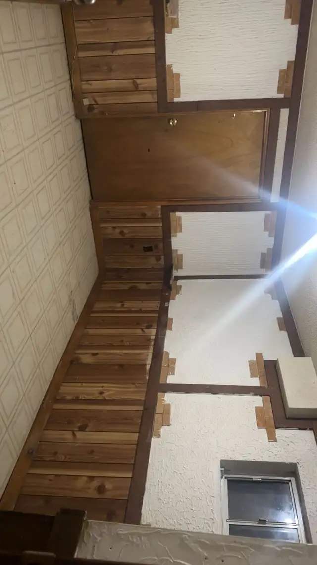 Basement for rent - Photo 2