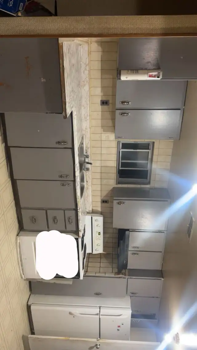 Basement for rent - Photo 4