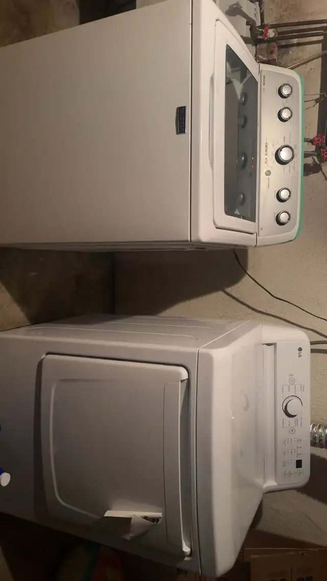 Basement for rent - Photo 5
