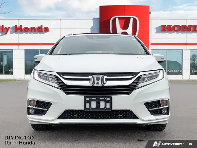 2018 Honda Odyssey Touring Auto - Photo 2