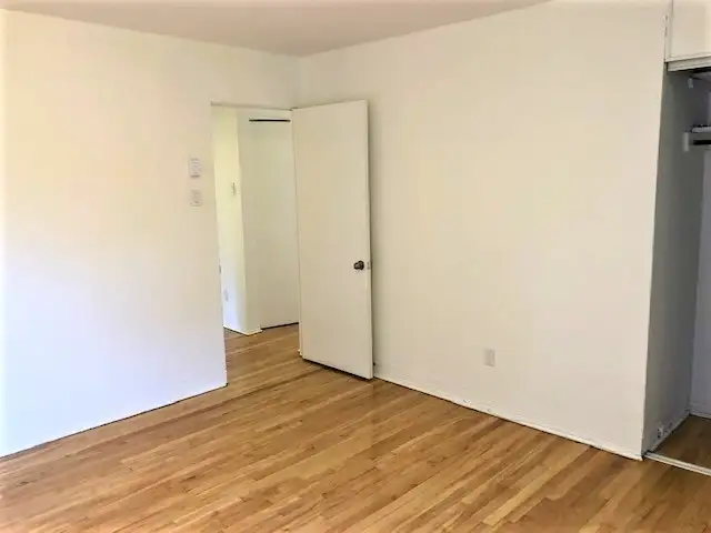Bel appartement 4 1/2  au 1er juillet à Lemoyne  -  Longueuil - Photo 9