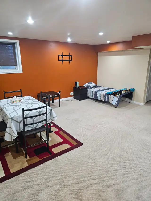 Basement for Rent - Photo 5