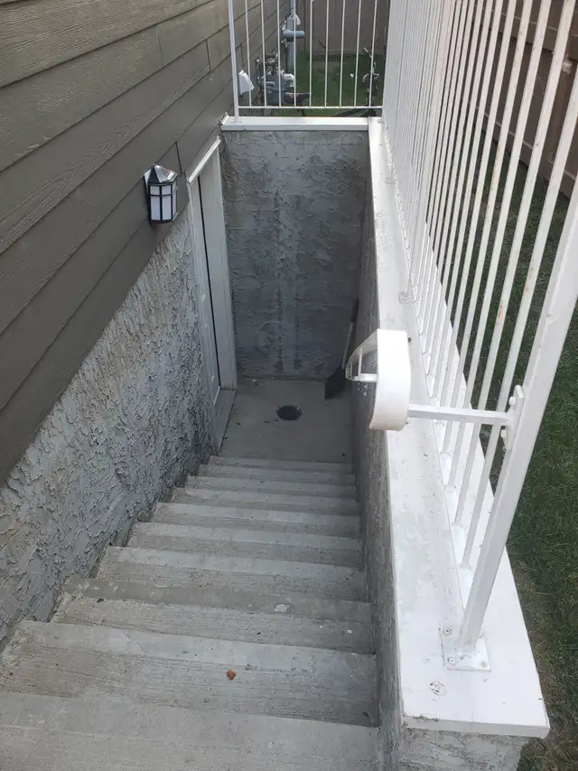 Basement for Rent - Photo 9