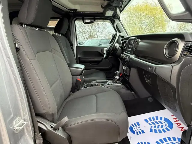 2020 JEEP GLADIATOR SPORT S CREW CAB 4X4 - Photo 21