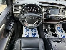 2016 TOYOTA HIGHLANDER XLE 4WD 8 Passengers - Photo 13