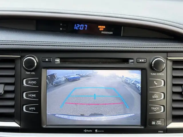 2016 TOYOTA HIGHLANDER XLE 4WD 8 Passengers - Photo 28