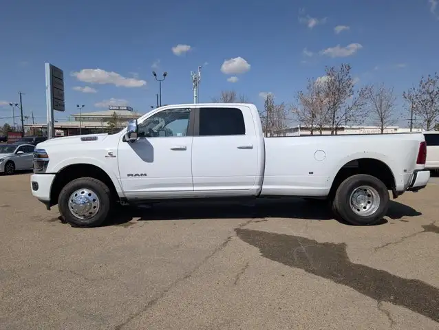 2025 Ram 3500 Limited Longhorn - Photo 3
