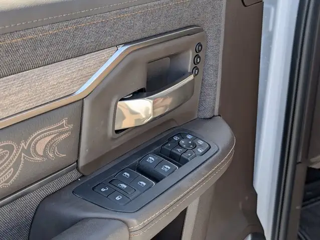 2025 Ram 3500 Limited Longhorn - Photo 19