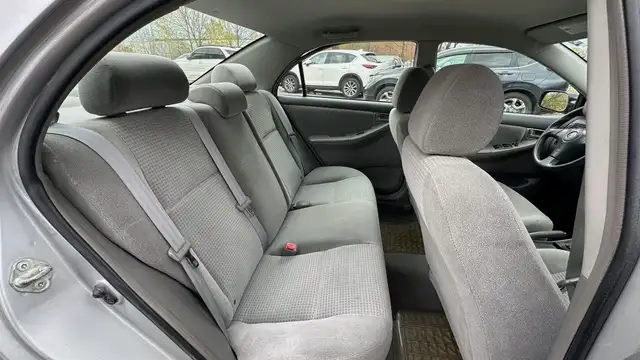 2005 Toyota Corolla 4DR SDN CE-LOW MAINTENANCE-CLEAN-AIR CONDITI - Photo 25