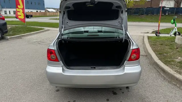 2005 Toyota Corolla 4DR SDN CE-LOW MAINTENANCE-CLEAN-AIR CONDITI - Photo 27
