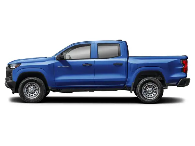 2026 Chevrolet Colorado Trail Boss - Photo 2
