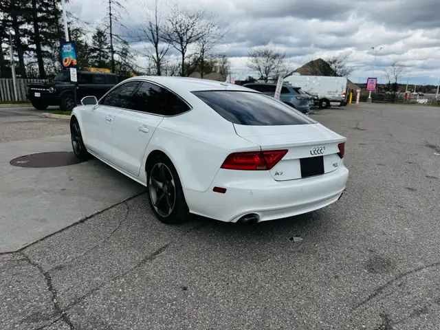 2012 Audi A7 4dr HB quattro 3.0 Premium - Photo 3