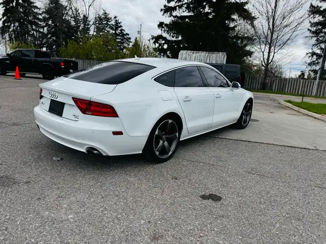 2012 Audi A7 4dr HB quattro 3.0 Premium - Photo 6