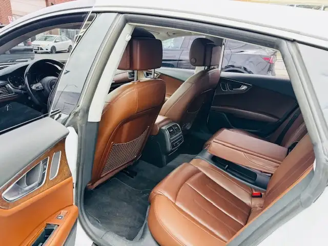 2012 Audi A7 4dr HB quattro 3.0 Premium - Photo 14