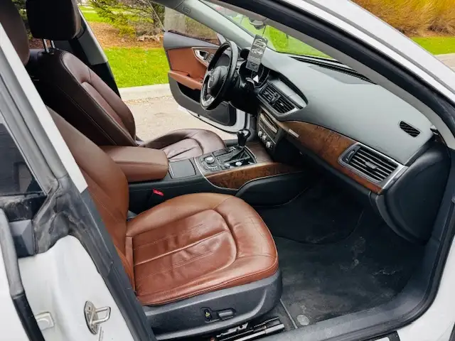 2012 Audi A7 4dr HB quattro 3.0 Premium - Photo 17