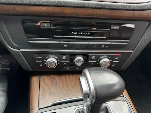 2012 Audi A7 4dr HB quattro 3.0 Premium - Photo 19