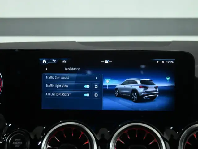 2024 Mercedes-Benz GLA 250 4MATIC No Accident Panoramic Roof Nav - Photo 19