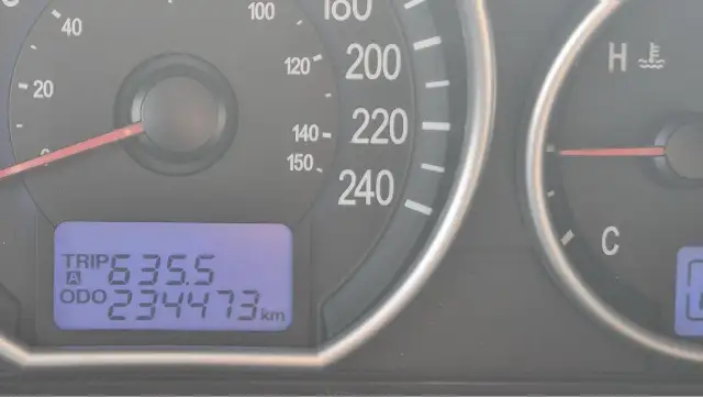 2008 Hyundai Veracruz GLS, RUNS GREAT, 2 SETS OF WHEELS, AS IS - Photo 13
