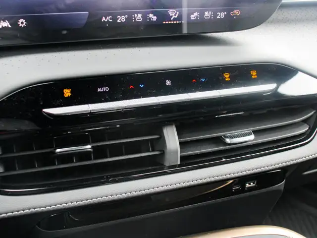 2026 Buick Enclave Avenir - Photo 25