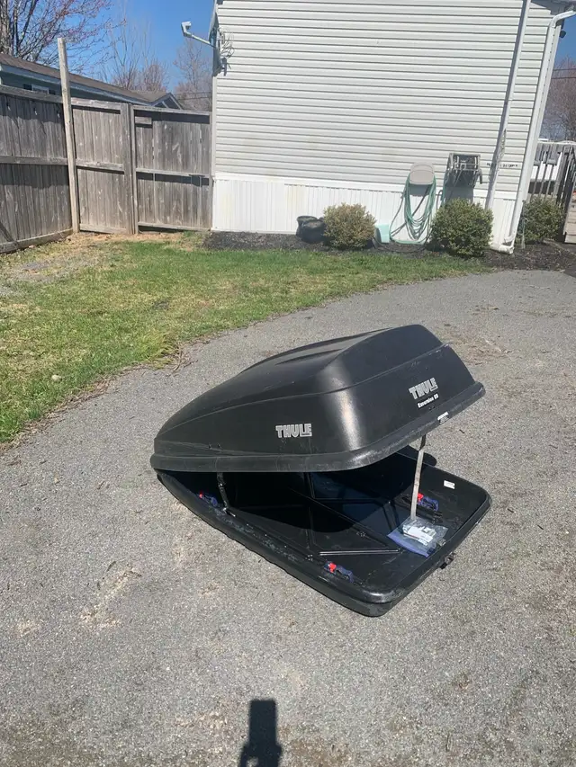 Thule excursion rooftop cargo carrier - Photo 4