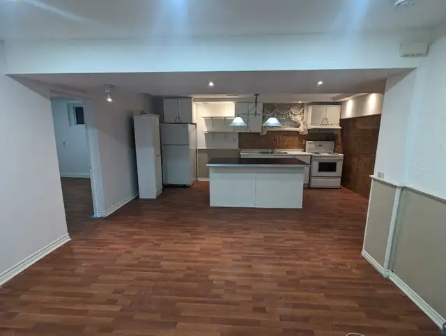 2 Bedroom basement apartment - West mountain
