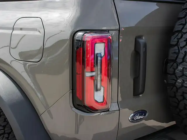 2026 Ford Bronco Badlands - Photo 8