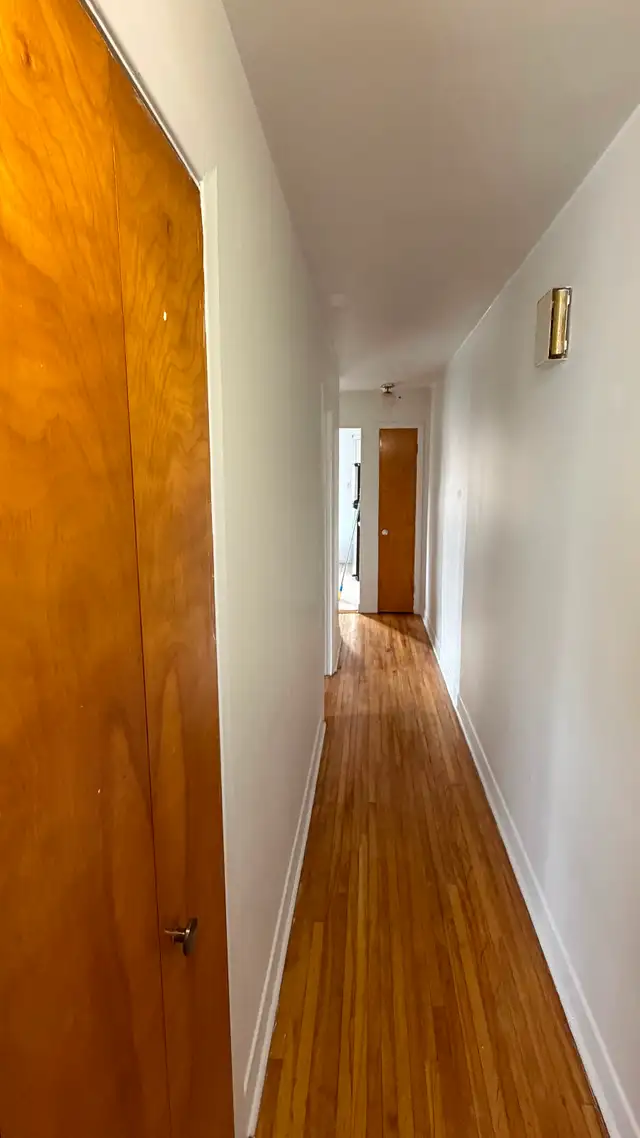 4-1/2 appartment for rent in Longueuil - Photo 3