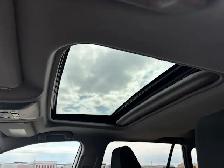 2021 Toyota RAV4 XLE AWD SUNROOF - NO ACCIDENTS - WARRANTY INCL - Photo 5