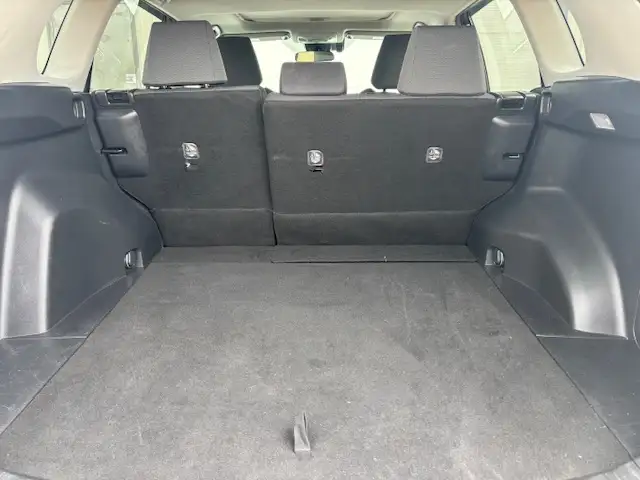 2021 Toyota RAV4 XLE AWD SUNROOF - NO ACCIDENTS - WARRANTY INCL - Photo 21