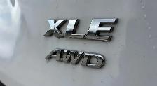 2021 Toyota RAV4 XLE AWD SUNROOF - NO ACCIDENTS - WARRANTY INCL - Photo 22