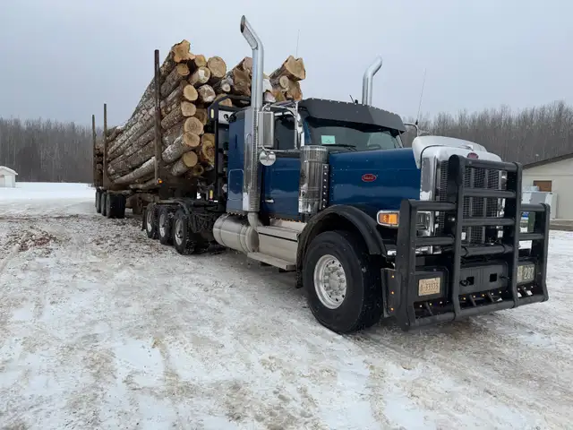 log truck driver