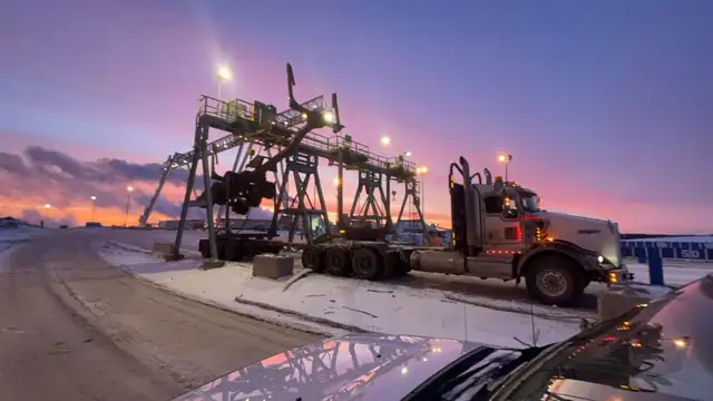 log truck driver - Photo 3
