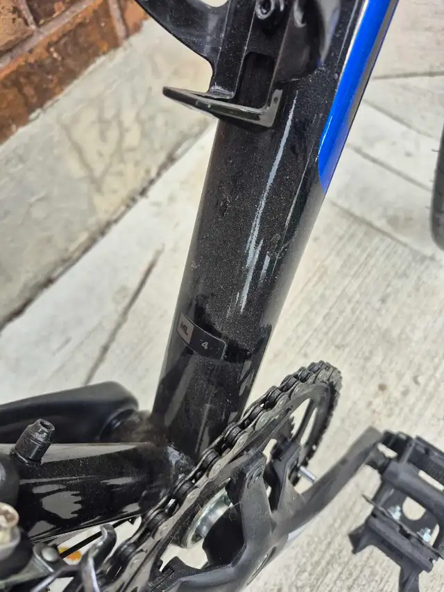 2023 Giant Contend AR 4 Road Bike - Photo 3