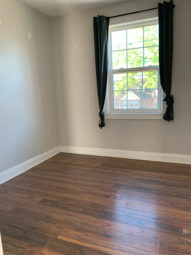 QUIET SOUTH END LOCATION❗️ 1 Bdrm Apartment - Photo 5