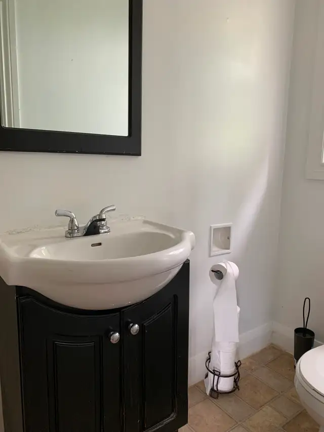 QUIET SOUTH END LOCATION❗️ 1 Bdrm Apartment - Photo 6