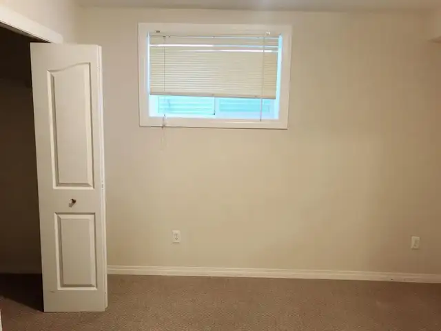 basement for rent - Photo 5