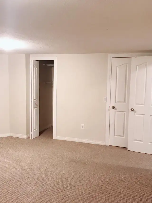 basement for rent - Photo 7