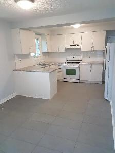 3 BEDROOM 1 BATH - UPPER LEVEL - ALL INCLUSIVE