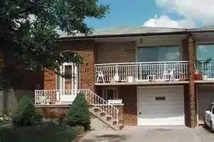 3 BEDROOM 1 BATH - UPPER LEVEL - ALL INCLUSIVE - Photo 2