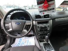2011 Ford Fusion SE - Photo 13